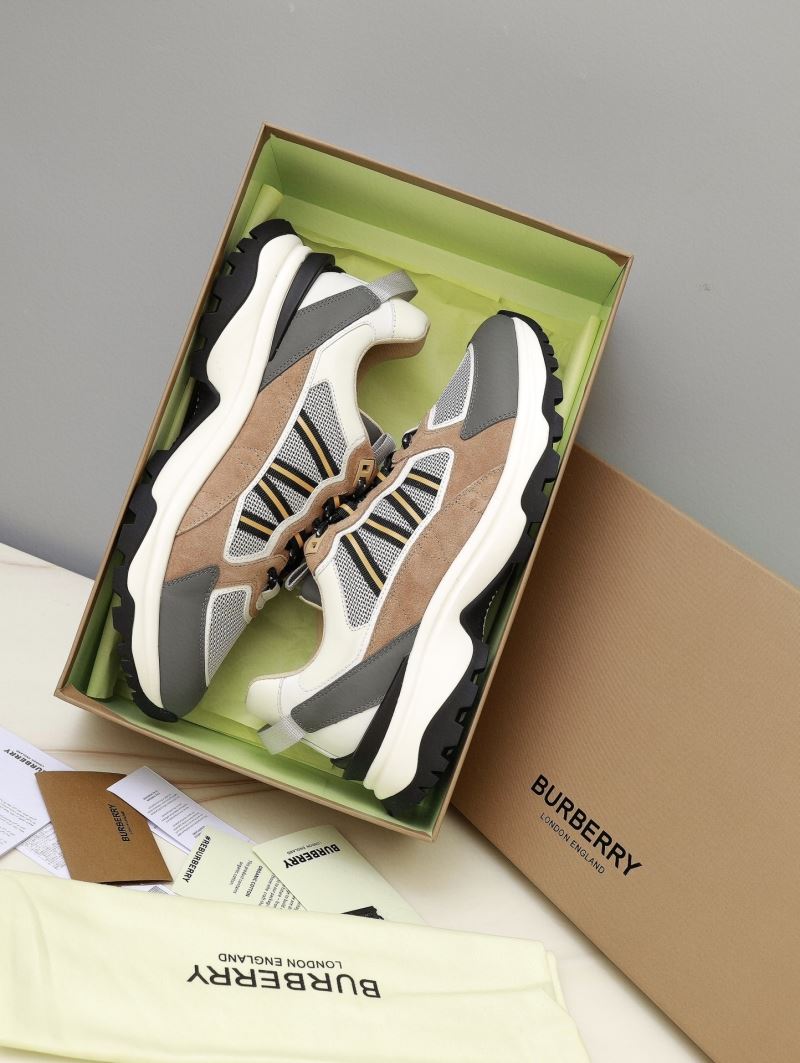 Burberry Low Shoes